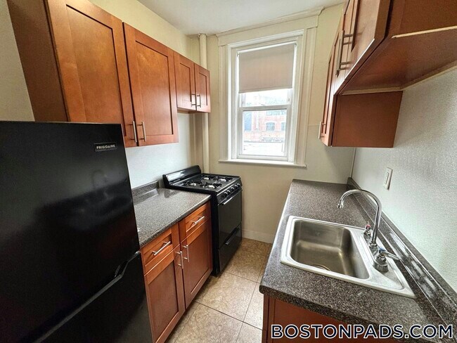 Foto del edificio - 1179 Boylston St