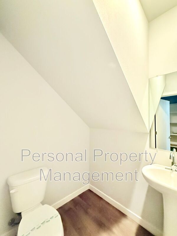 Foto del edificio - 3541 NE 61st Way