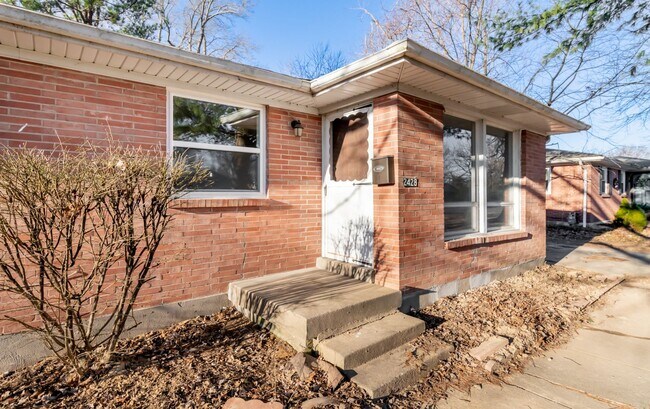 Foto del edificio - 4BR/2Ba house- Ready for new occupant!