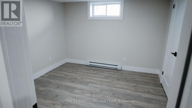Building Photo - 1072 Jalna Blvd