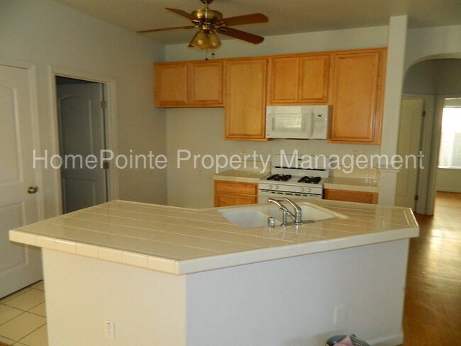 Building Photo - 7684 Addison Way