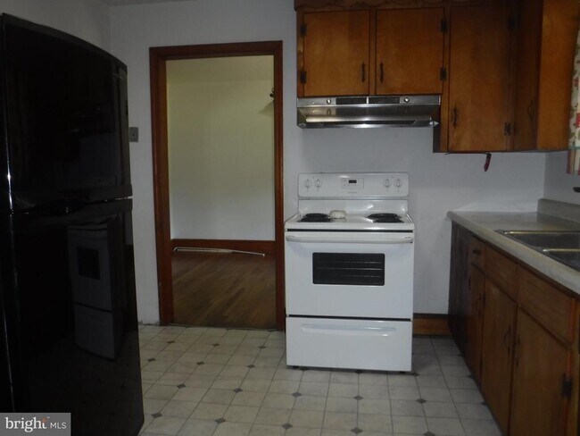 Building Photo - 4555 Arthursville Rd