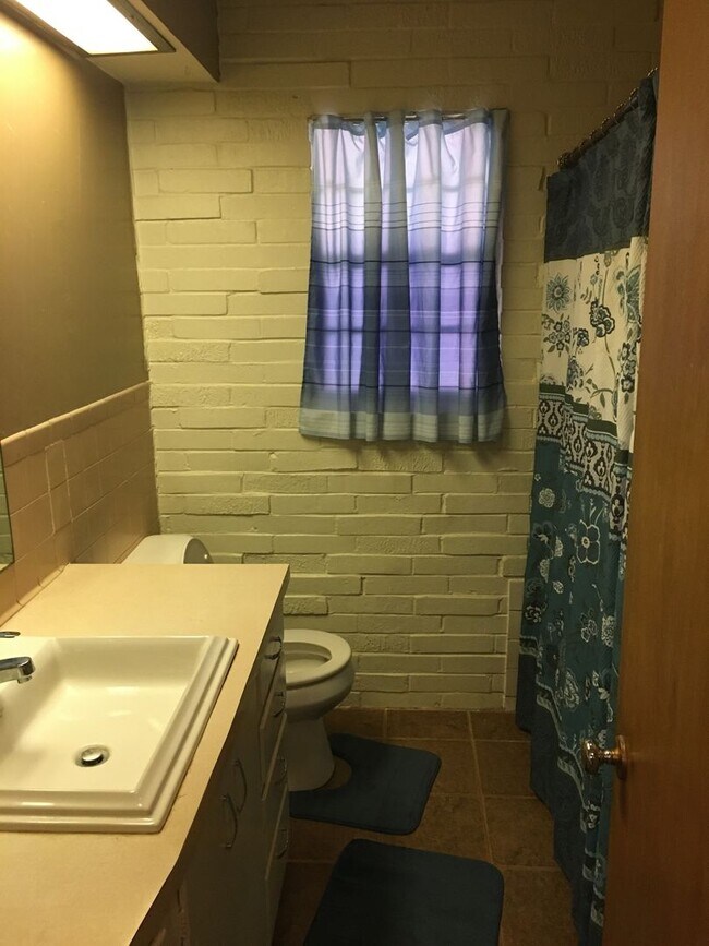 Foto del edificio - 410-412 S Blair St