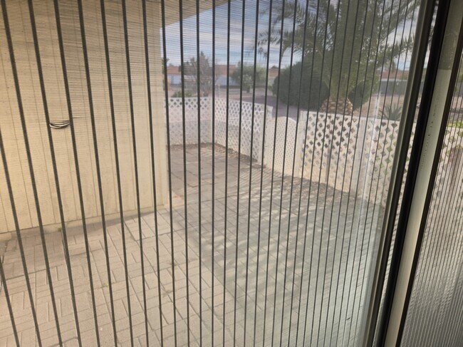 Foto del edificio - 9310 W Spanish Moss Ln