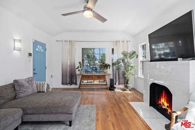 Foto del edificio - 612 W 105th St