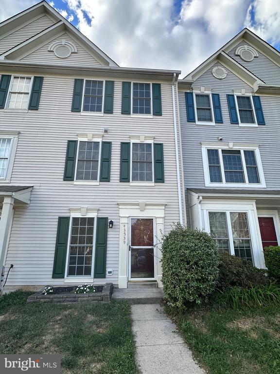 Building Photo - 43539 Kiplington Square