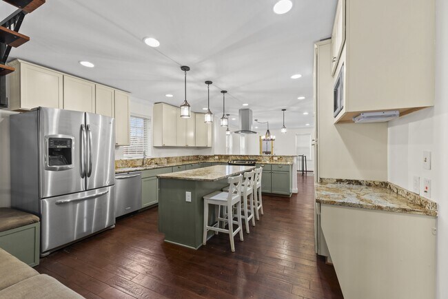 Building Photo - 309 E Lafayette Ave