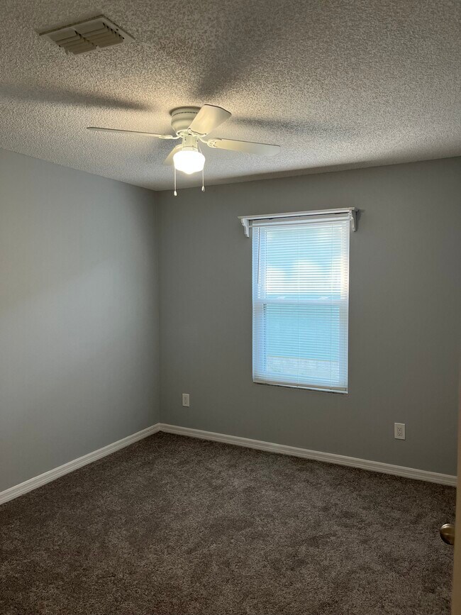 10210 Lone Star Rd, Jacksonville, FL 32225 House Rental in