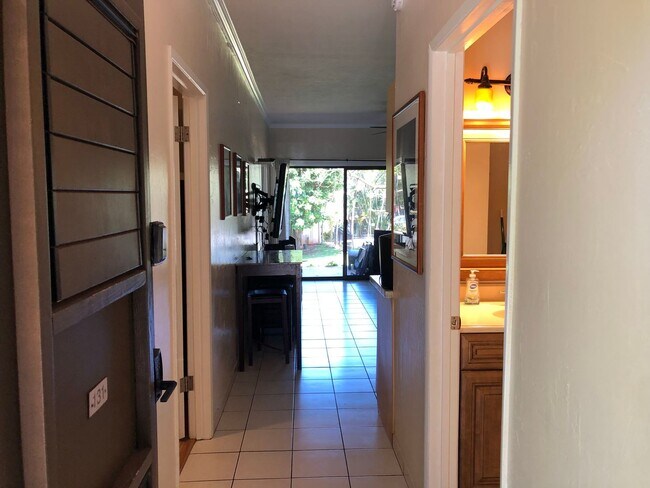 Foto del edificio - Pohailani Condos 2BD/1BTH