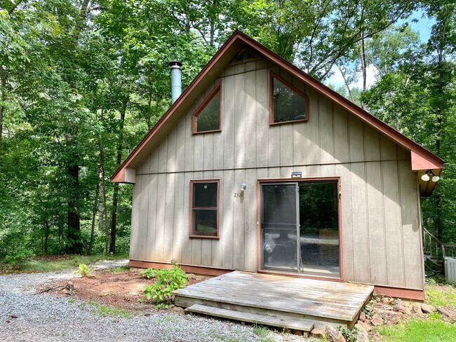 Foto del edificio - 2 Bed/1 Bath Cottage in Private Area