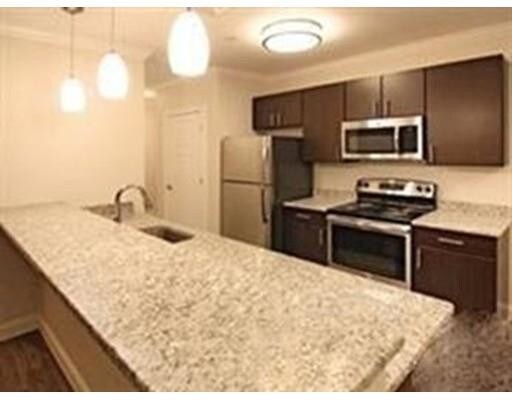 Foto principal - 244 Washington St