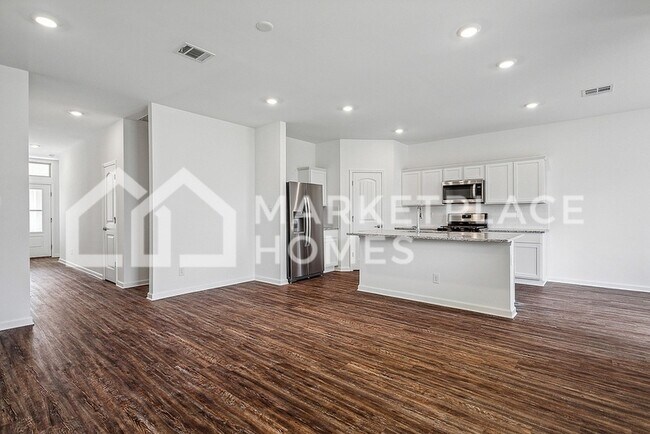 Building Photo - 5553 Delta Horizon Dr