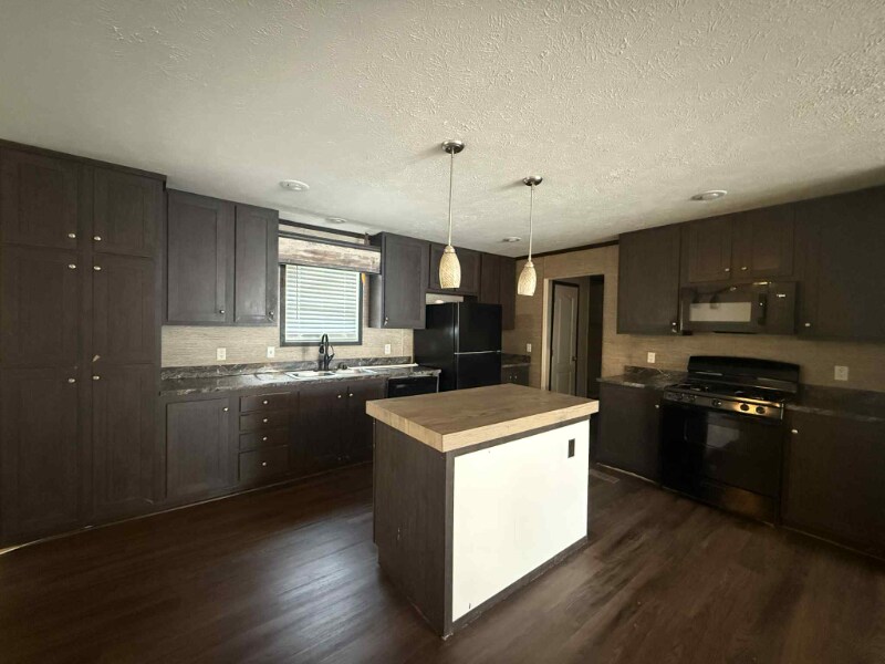 Foto principal - 1236 N Oaklane Rd