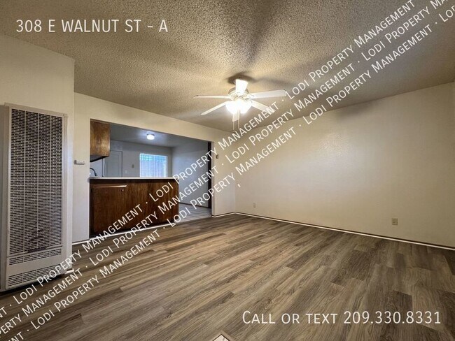 Building Photo - 2 Bedroom Apartment Available Now