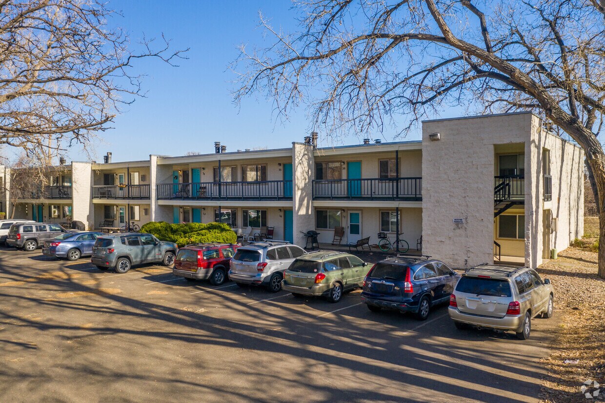 Cottonwood Apartments Boulder, CO