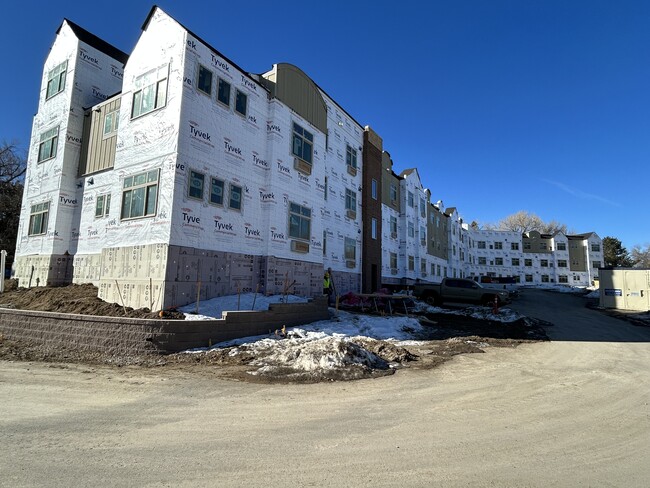 Building Photo - Robinson Place - A Senior Community