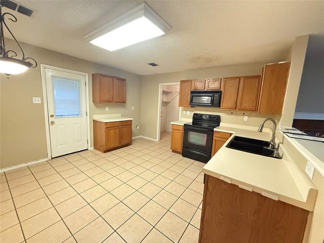 Foto del edificio - 645 Granite Ridge Dr