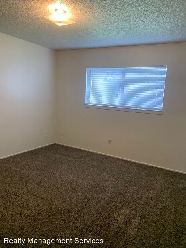 Foto del edificio - 3 br, 2 bath House - 5913 Akers Rd.