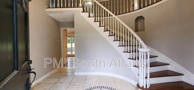 Foto del edificio - 40 Pheasant Dr SE