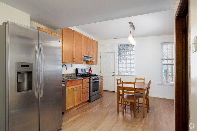 2E 3HAB, 1BA - 1,300 ft² - Cocina - 6273 Delmar Blvd