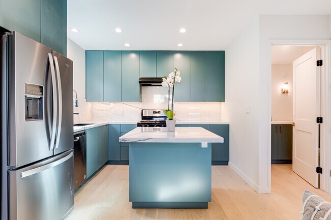 Foto del edificio - 3480 Grand View Blvd