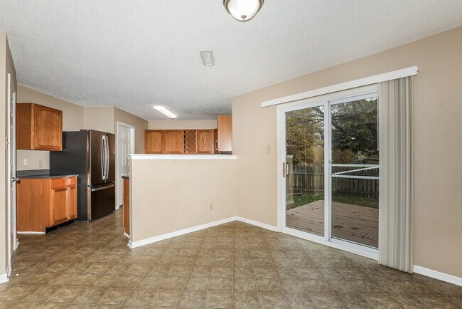 Foto del edificio - 15213 Beam St