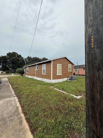 Foto del edificio - 713 N 19th St