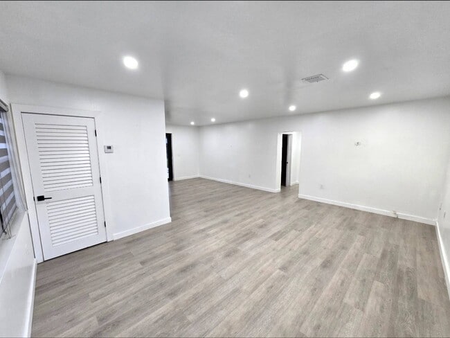 Foto del edificio - 1815 SW 67th Ct