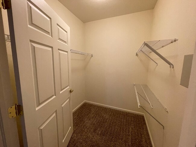 Building Photo - 9914 E Carolina Cir