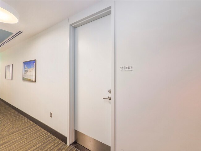 Foto del edificio - 222 West Ave