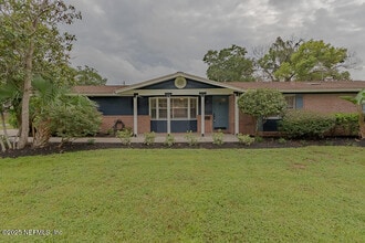Building Photo - 5020 Brighton Dr