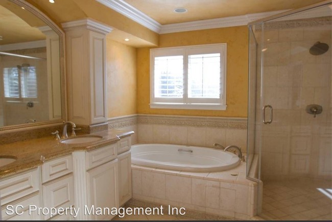 Building Photo - 4 br, 3 bath House - 1779 Carleton Court