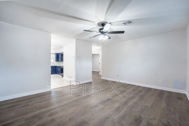 Foto del edificio - 1120 S 26th St