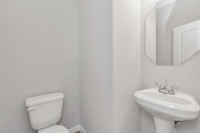 Foto del edificio - 1238 Marvista Ln