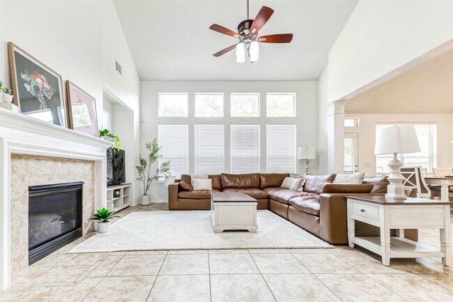 Foto del edificio - 25702 Caddo Passway