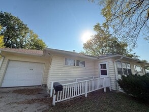 Building Photo - 1428 Keokuk St