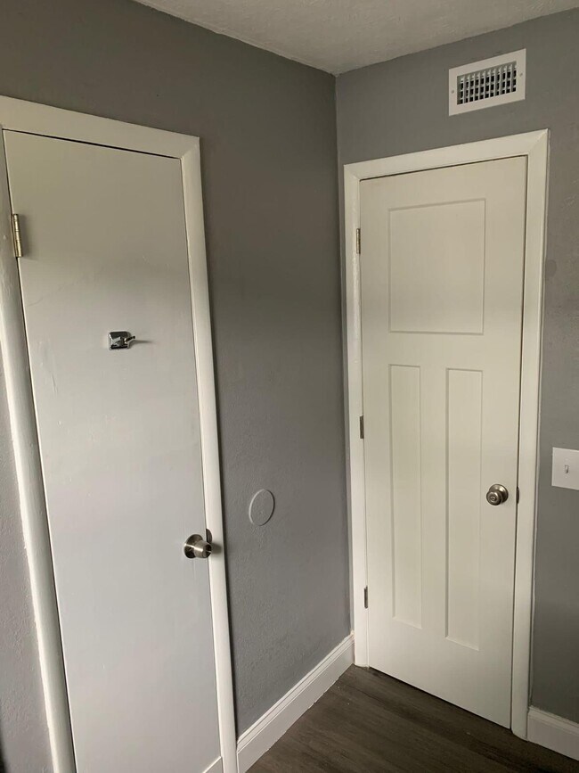 Foto del edificio - 2218 W 14th St