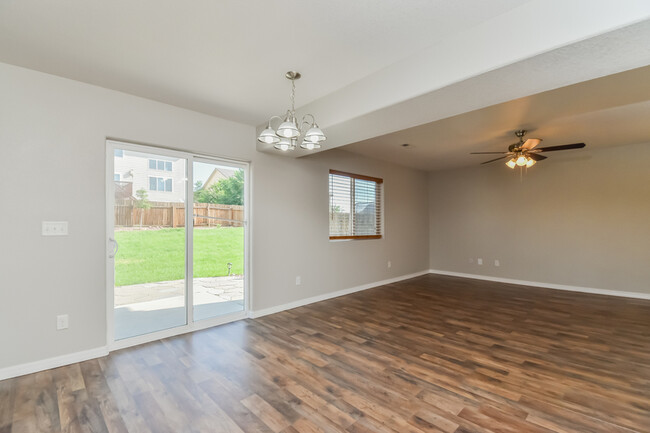 Building Photo - 7530 Dellwood Ln