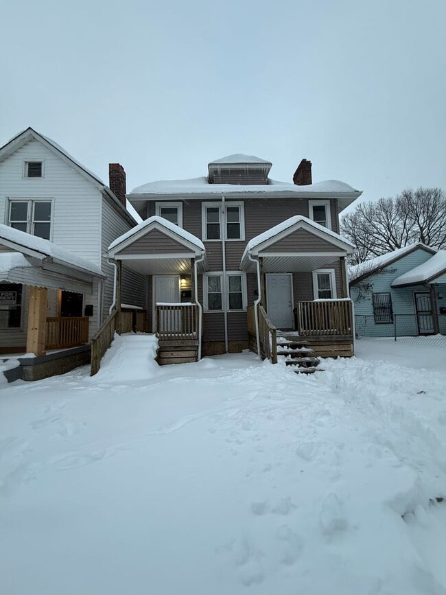 Foto del edificio - 618.5 E 4th Ave