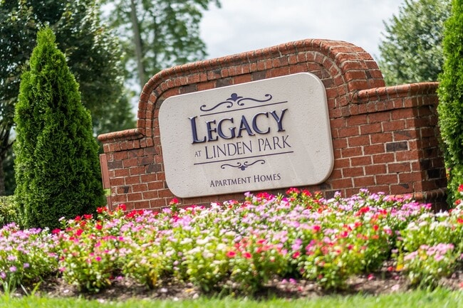 Building Photo - Legacy at Linden Park