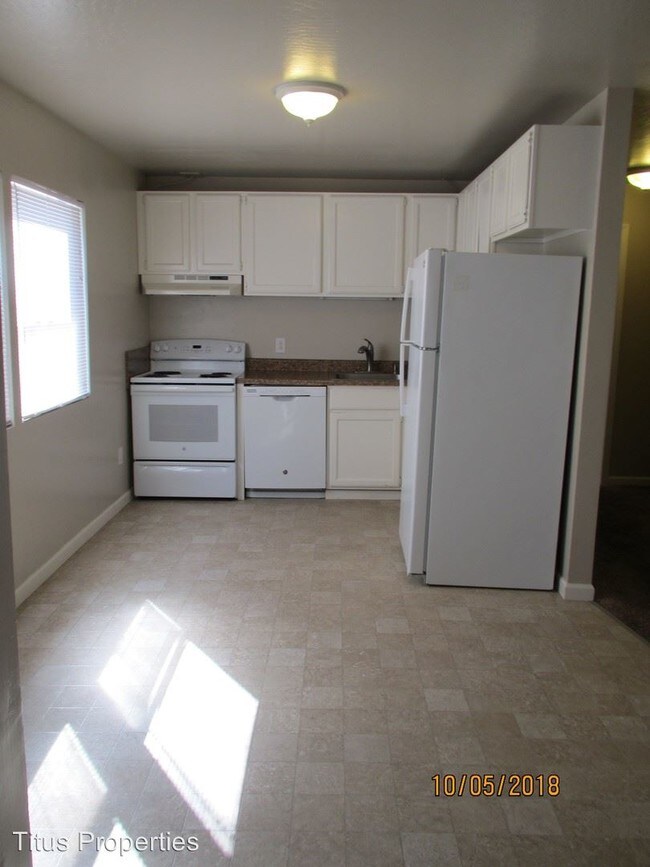 Foto del edificio - 2 br, 1 bath Apartment - 256 A W. Willow