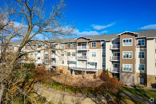 Building Photo - Levander Estates