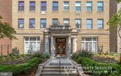 Foto principal - 1316 New Hampshire Ave NW