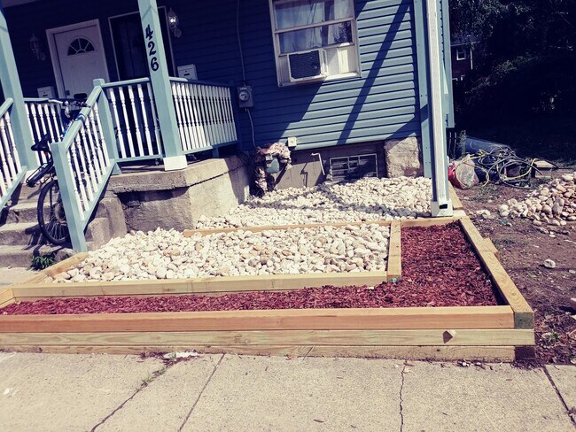 Foto del edificio - 426 Borland St