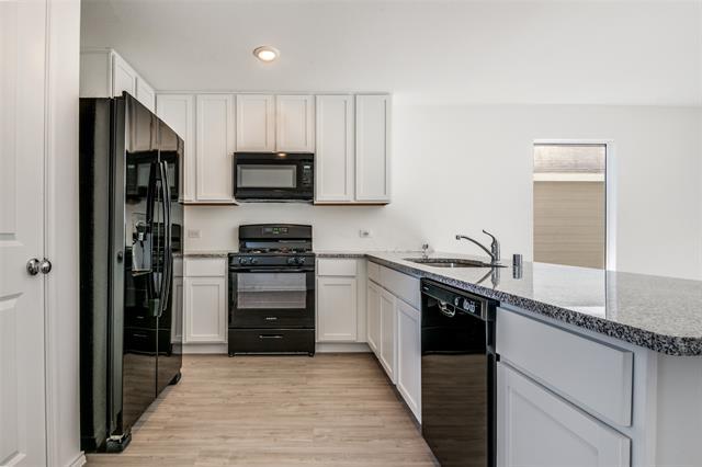 Foto del edificio - 1426 Running Mare Wy