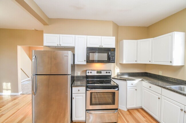 Foto del edificio - 817 W 12th St