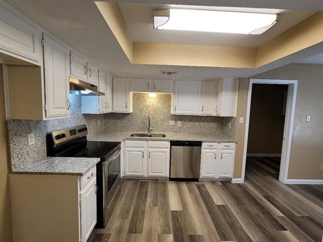 Building Photo - 4021 Garden Park Dr
