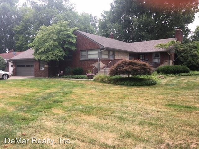 Foto principal - 3 br, 2.5 bath House - 733 Ewing Rd.