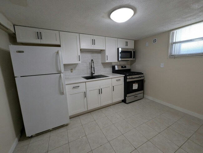 Foto del edificio - 121 N 36th St