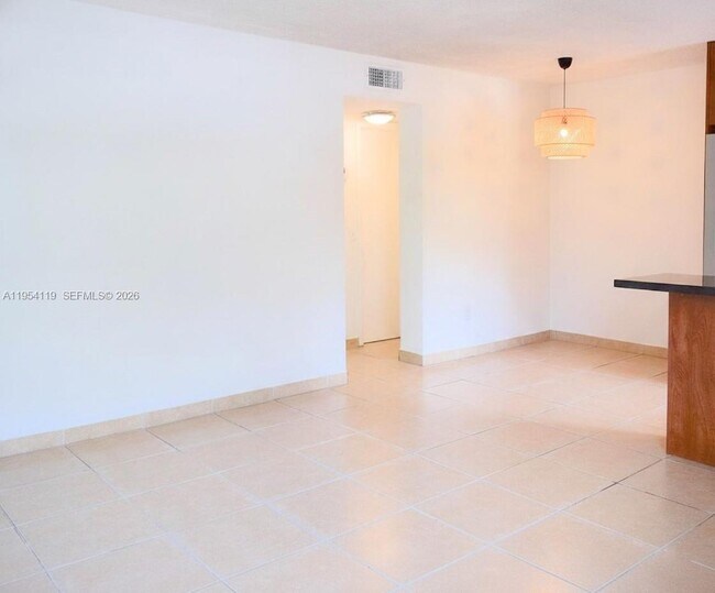 Foto del edificio - 1801 S Treasure Dr